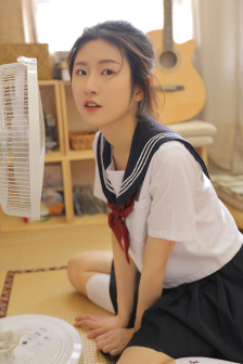 午夜视频在线观看免费